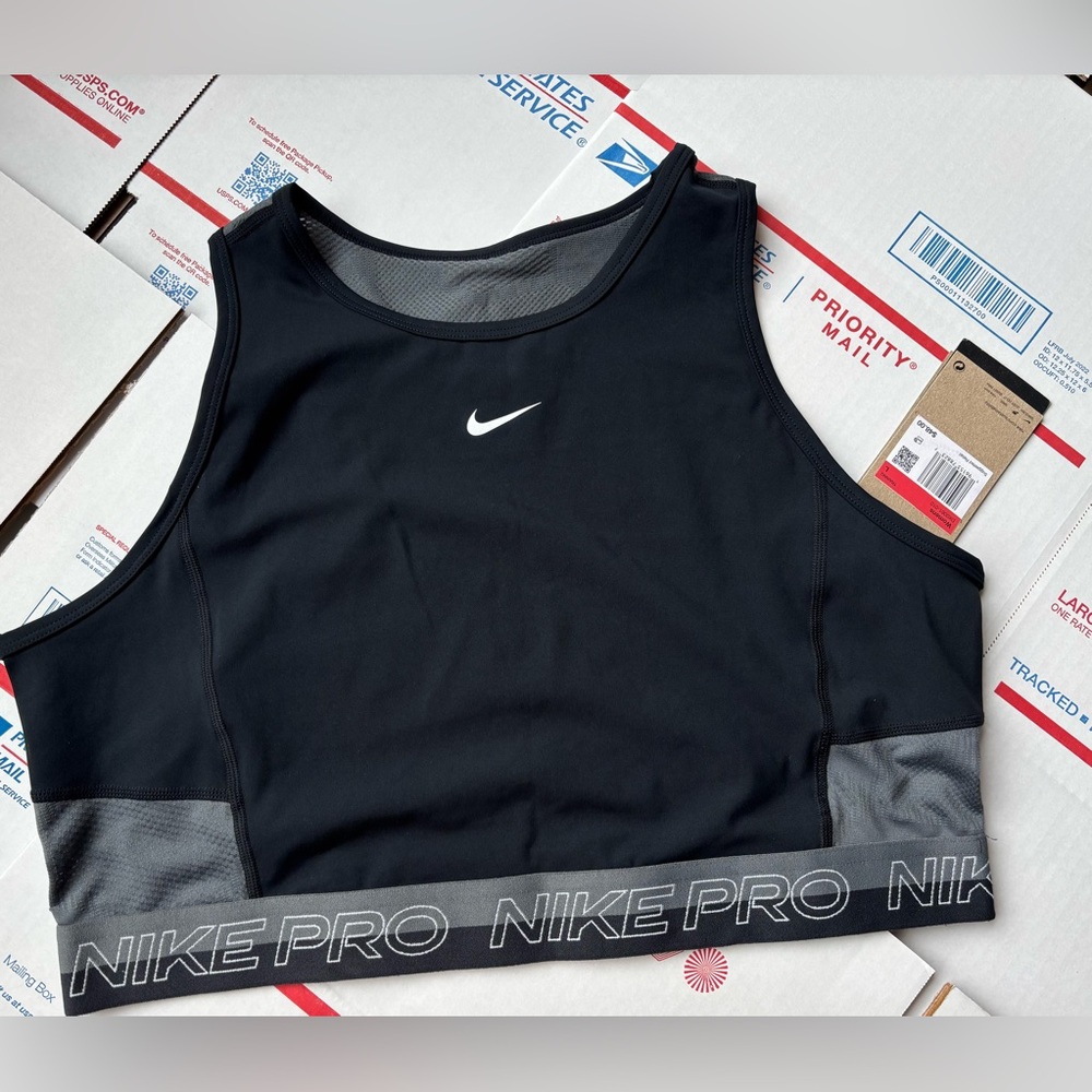 Nike Pro Dri-FIT Women's Cropped Training Tank Top DX0061-010 Black Size L NEW - Picture 2 of 6